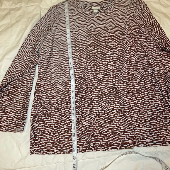 Fall colors 2X long-sleeve shirt size 2X. Great for work. - Picture 4 of 5